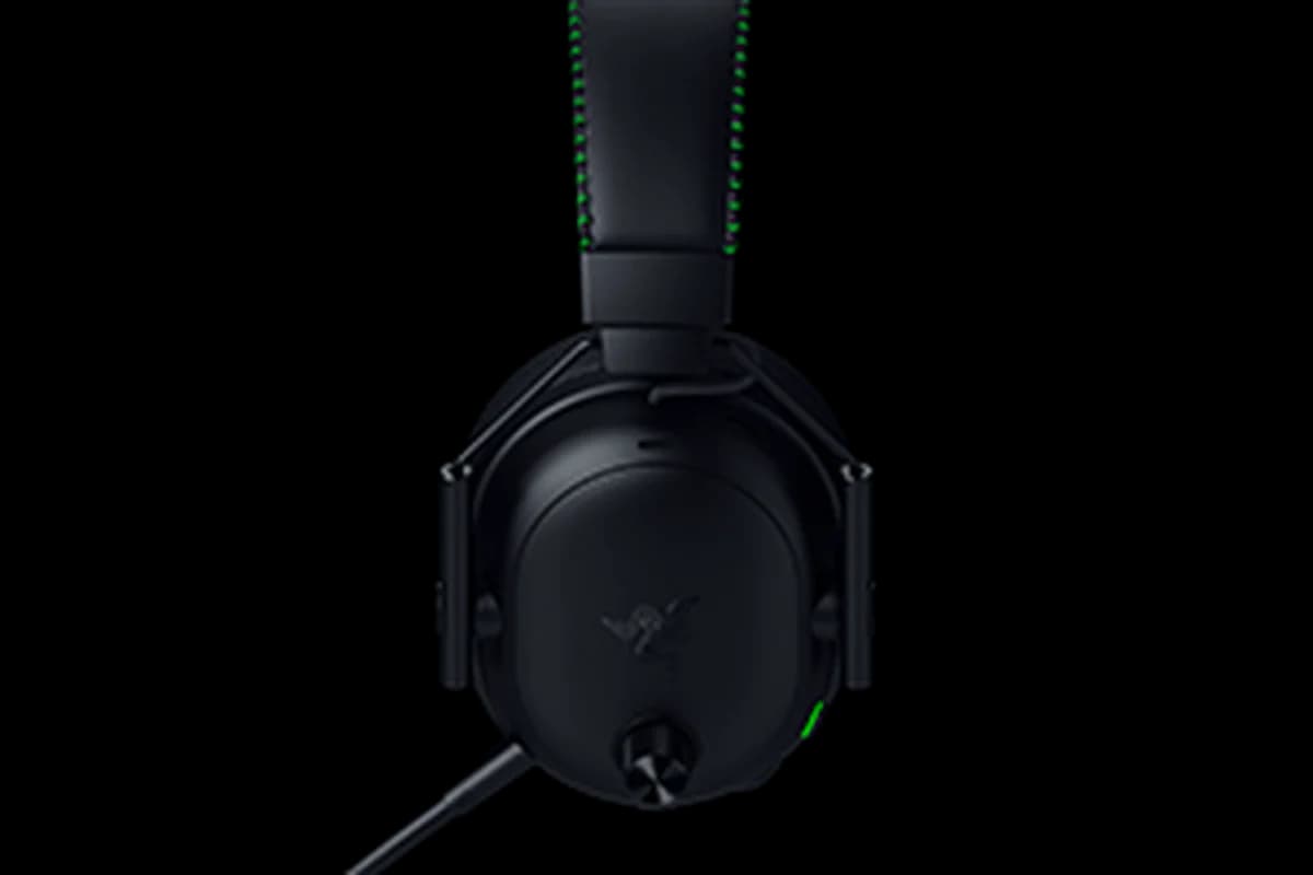 Razer BlackShark V3 Pro Xbox Gaming Headset - Black - RZ04-05400300-R3M1